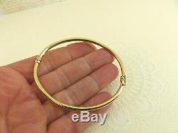 9ct 9carat Yellow Gold Plain Bangle with Clasp 6.8'' 3mm width