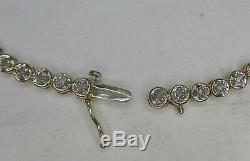 9ct GOLD DIAMOND TENNIS BRACELET 7.25 LONG. A29