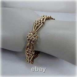 9ct Gold 7.5 Fancy Gate Bracelet, with Heart Padlock