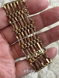 9ct Gold 7 Bar Gate bracelet Approximately 13 Grams In Weight