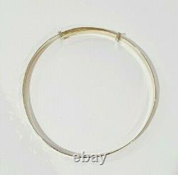 9ct Gold Bangle 5.4 grams Patterned Expanding- Ladies