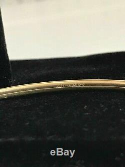 9ct Gold Bangle Cuff Torque Bracelet with 2 Hearts fully hallmarked