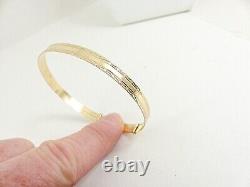 9ct Gold Bangle Expanding Patterned Hallmarked 3.9 grams 7'' with Gift Box