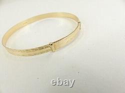 9ct Gold Bangle Expanding Patterned Hallmarked 3.9 grams 7'' with Gift Box