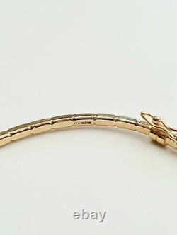 9ct Gold Bangle Ladies 3.6 grams Gift Boxed 2.4 mm Wide Hinged