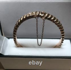 9ct Gold Bangle with safety chain unique design fully hallmarked vintage