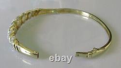 9ct Gold Bracelet 9ct Yellow Gold Diamond Hinged Swirl Bangle Bracelet (9.6g)