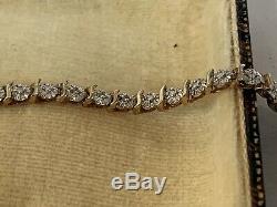 9ct Gold Diamond Bracelet Set With 45 Diamonds
