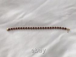 9ct Gold Garnet Bracelet