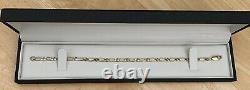 9ct Gold Hallmarked 7.5 fancy link figaro style bracelet in giftbox