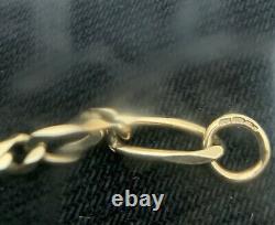 9ct Gold Hallmarked 7.5 fancy link figaro style bracelet in giftbox