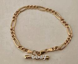 9ct Gold T Bar Figaro Bracelet. Full Length 20cms (8ins) W 4mm. Weighs 3.7g