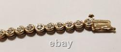 9ct Gold Tennis Bracelet with 51 Diamonds Length 18.5cm. (7 1/4)