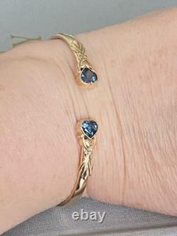 9ct Gold & Topaz Heart Bangle, 7.2g Fully Hallmarked & Stunning