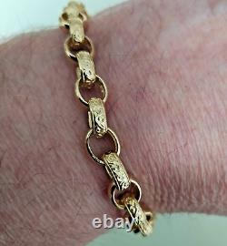 9ct Gold oval belcher bracelet Pre owned Weight 19 grams Design Patterned plain