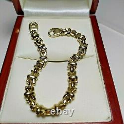 9ct Gold vintage ladies ornate bracelet Pre owned Weight 10.4 grams Length 7 ½ i