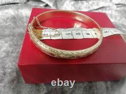 9ct Rolled Gold, Vintage, Foliate Bangle, Safety Chain 11.2grams (vgc)