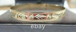 9ct Solid Gold Expanding Patterned Bangle 6.7 grams Small Ladies 6 1/4