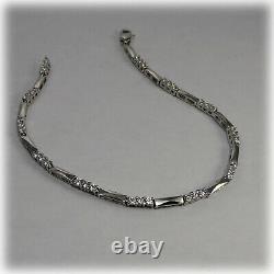 9ct White Gold 7.3/4 Cubic Zirconia Bracelet