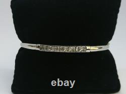 9ct White Gold Bangle with Cubic Zirconia 9ct Gold Bangle