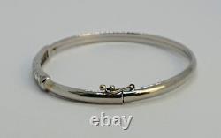 9ct White Gold Bangle with Cubic Zirconia 9ct Gold Bangle
