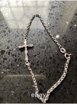 9ct White Gold Bracelet With Cross RRP £270