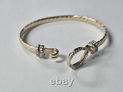 9ct Yellow Gold BABY CZ set hook bangle