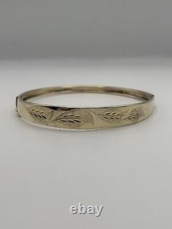 9ct Yellow Gold Bangle, Etching Detail 2.4 Inches Internal Diameter