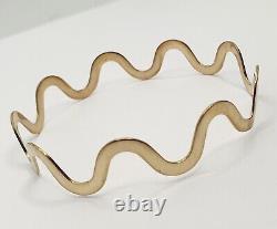 9ct Yellow Gold Curve Wave Bangle