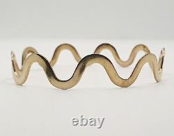 9ct Yellow Gold Curve Wave Bangle
