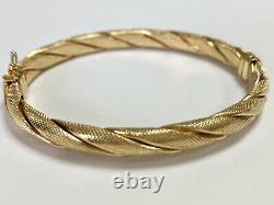 9ct Yellow Gold Embellished Rope Twist Design Spring Hinge Bangle