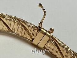 9ct Yellow Gold Embellished Rope Twist Design Spring Hinge Bangle