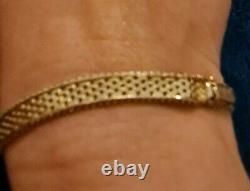 9ct Yellow Gold Ladies 8 Inches Brick Link Bracelet weighs 10.20 grams 8mm width
