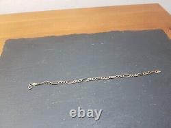 9ct gold figaro bracelet