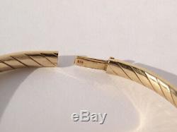 9ct yellow gold twisted bangle bracelet 7.0 grams