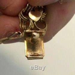 A Heavy 9ct Gold Heart Bracelet