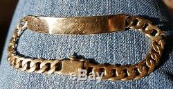 A Heavy 9ct Gold Men's 9 Bracelet. 32 grams