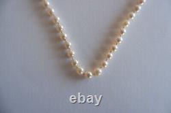 A Vintage Cream Luster Cultured Pearl Necklace & Bracelet, 9ct Clasp C1970's