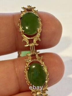 Amazing Vicorian 9ct gold Jade bracelet In Beautiful Condition. 12.4 gr