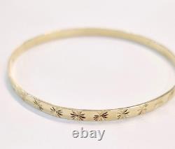 Bangle 9ct Gold 6 grams 4 mm Wide Patterned Solid 9ct Gold Diamond Cut Pattern