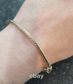 Bangle 9ct Gold Ladies 3.5 grams Gift Boxed 4 mm Wide Hinged Bracelet