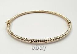 Bangle 9ct Gold Ladies 3.5 grams Gift Boxed 4 mm Wide Hinged Bracelet