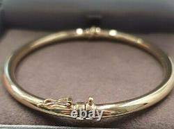 Bangle HInged 9ct Gold Ladies Hinged 4.7 grams 4mm Wide Bracelet Bangle 9ct Gold