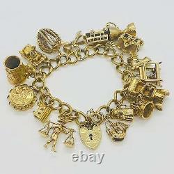 Complete Vintage Gold Charm Bracelet with Charms (aa)