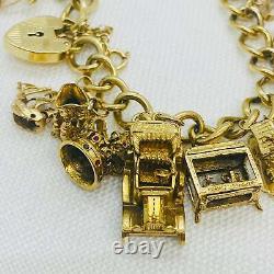 Complete Vintage Gold Charm Bracelet with Charms (aa)