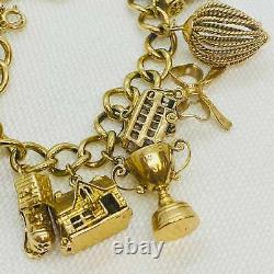 Complete Vintage Gold Charm Bracelet with Charms (aa)