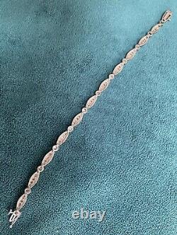 Diamond tennis bracelet white gold