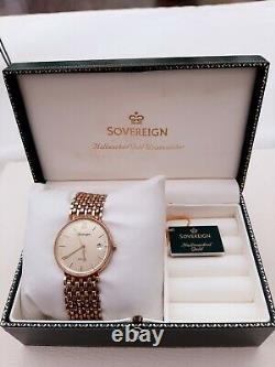 Excellent 9ct gold Sovereign mens quartz watch with 9ct gold bracelet and box