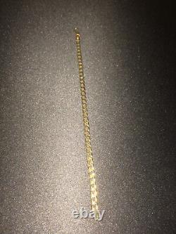 Fully Hallmarked 9ct Yellow Gold Square Curb Link Bracelet