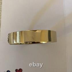 Gold bangle